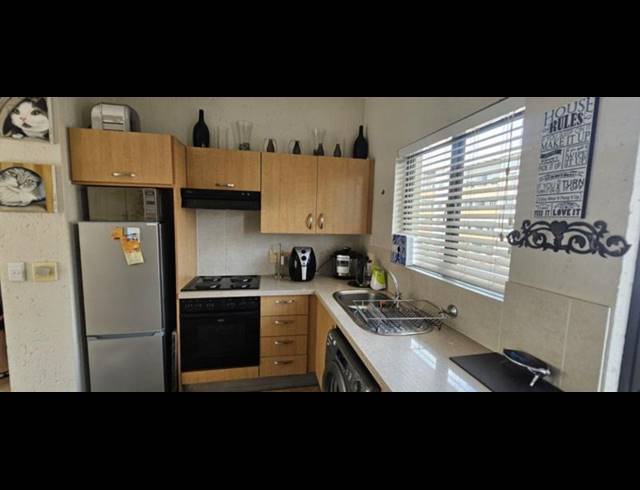 1 BEDROOM PROPERTY TO RENT IN FERNDALE